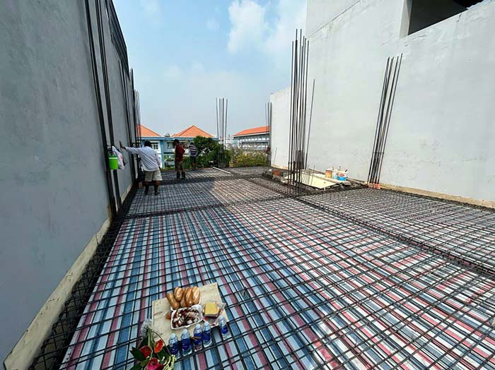 Cúng trước khi đổ bê tông